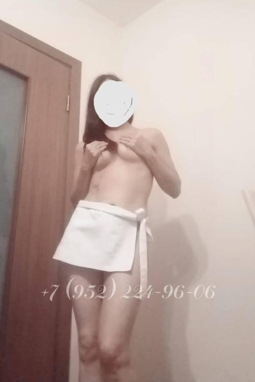 Проститутка Катюша, Питера у метро Звёздная