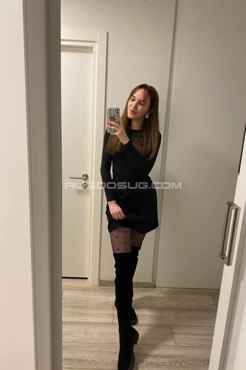 Проститутка Liz Kapriz, Питера у метро Бухарестская