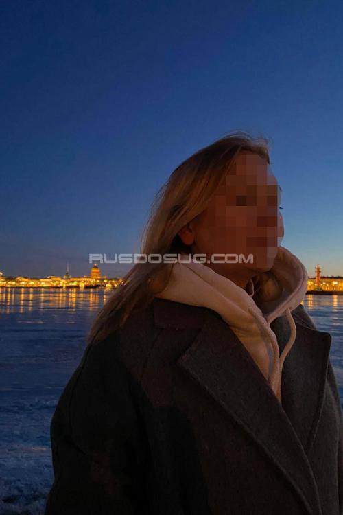 Проститутка Влада, в Питере у метро Чёрная речка