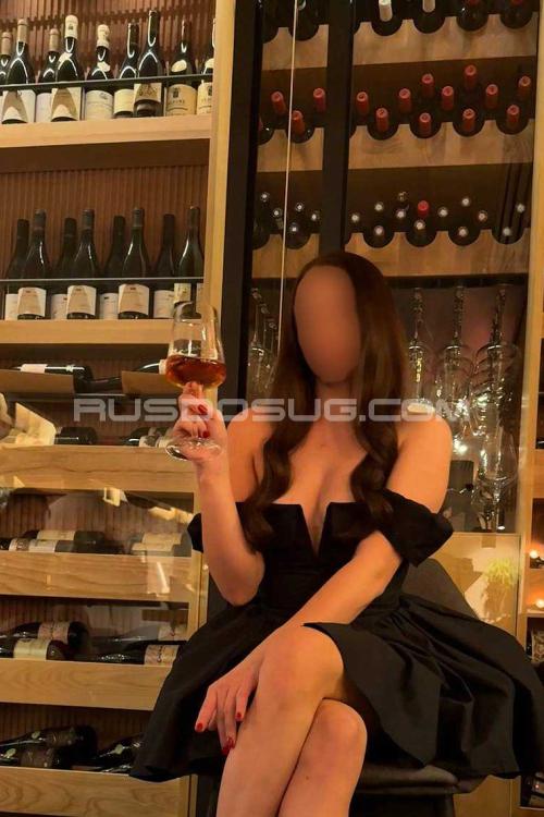 Проститутка Ева, СПб у метро Чёрная речка