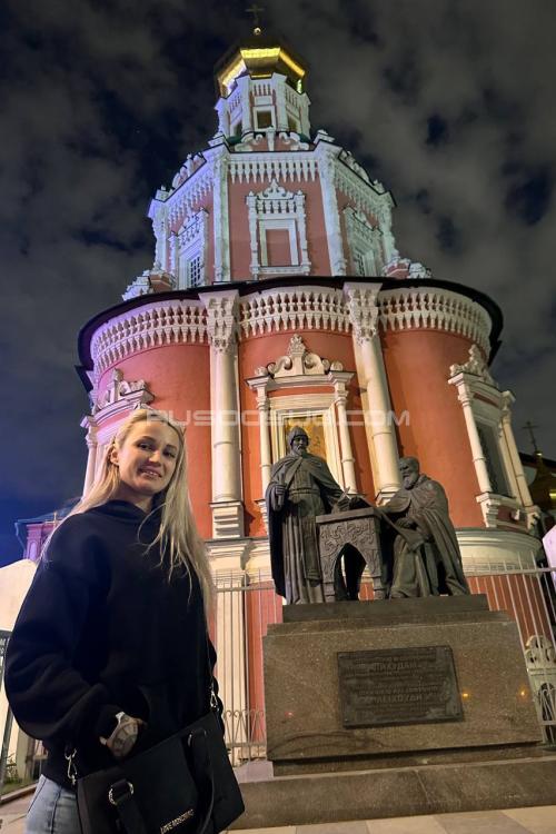 Проститутка Диана, СПб у метро Московская