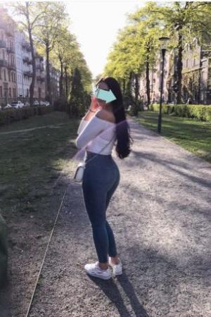 Проститутка Алена, в Питере у метро Парк Победы
