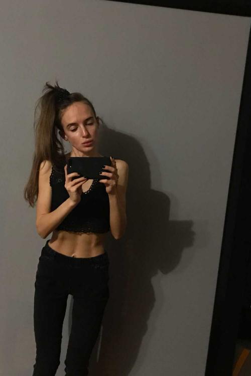 Проститутка Екатерина, Москва у метро Тверская Проститутка Екатерина, Москва у метро Тверская